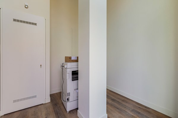 Medium property photo - Barajasweg 174, 1043 CP Amsterdam